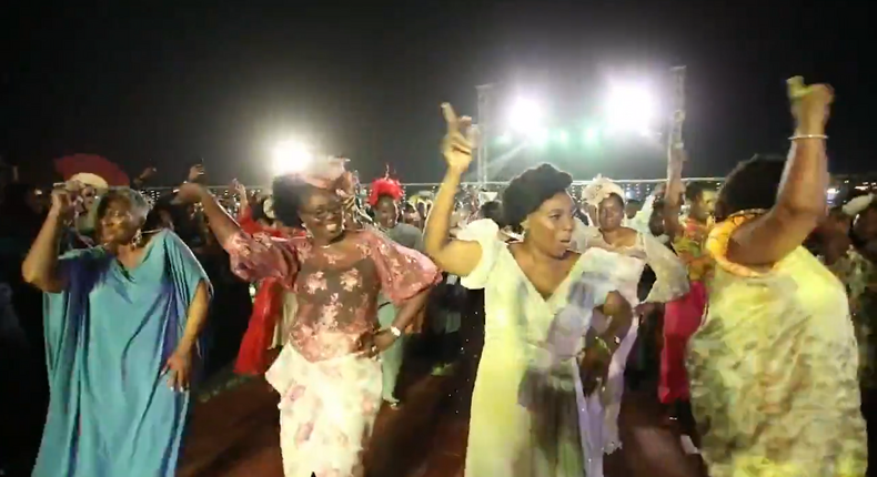 These aunties are taking over the internet with their lit wedding dance moves (video)