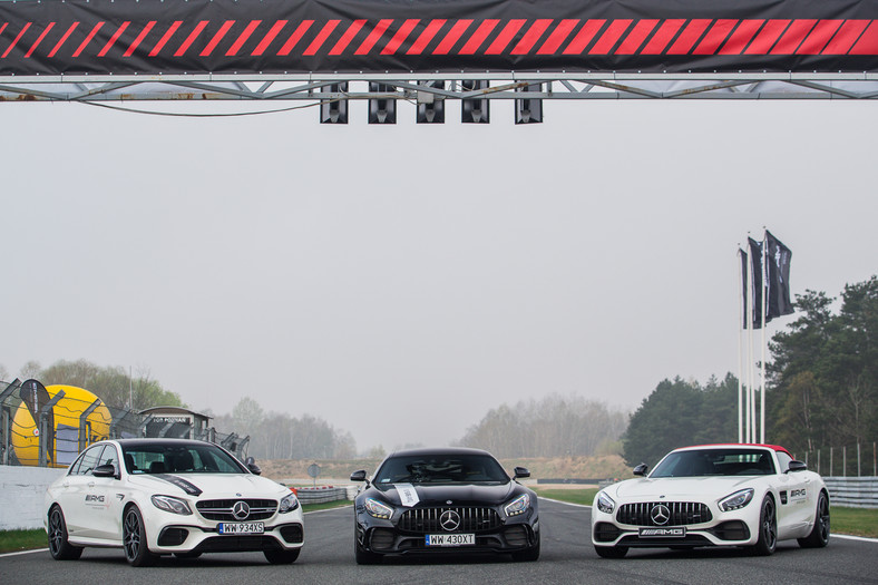 Pokaz mocy i prezentacja nowości – rozpoczęcie nowego sezonu AMG Driving Academy