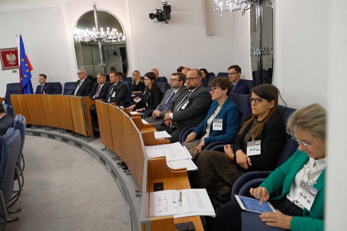 posiedzenie komisji senackich