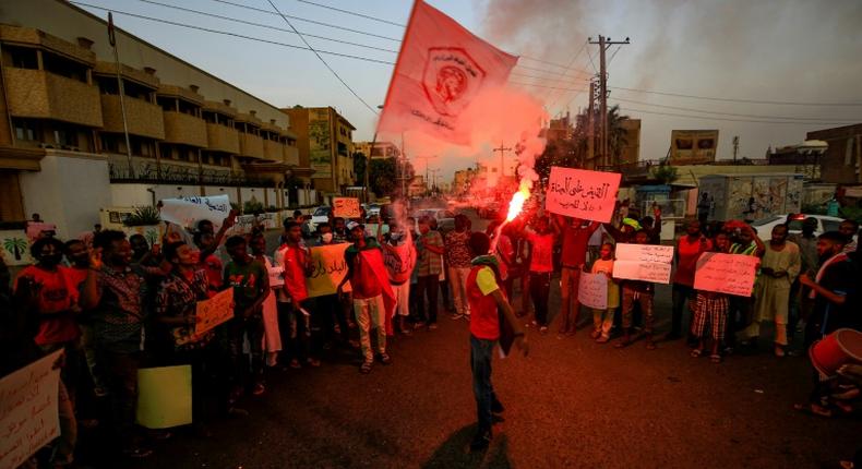 Protesters demonstrated in the Sudanese capital Khartoum in solidarity with rallies in the Central Darfur town of Nertiti demanding the government beef up security in the region