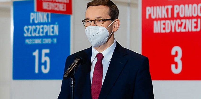 Morawiecki: Trzecia fala słabnie. W dwa miesiące albo szybciej pułap odporności