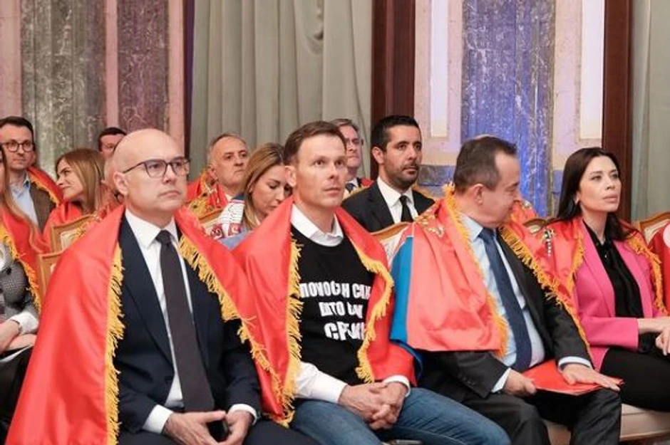 Premijer i ministri zajedno pratili glasanje u GS UN