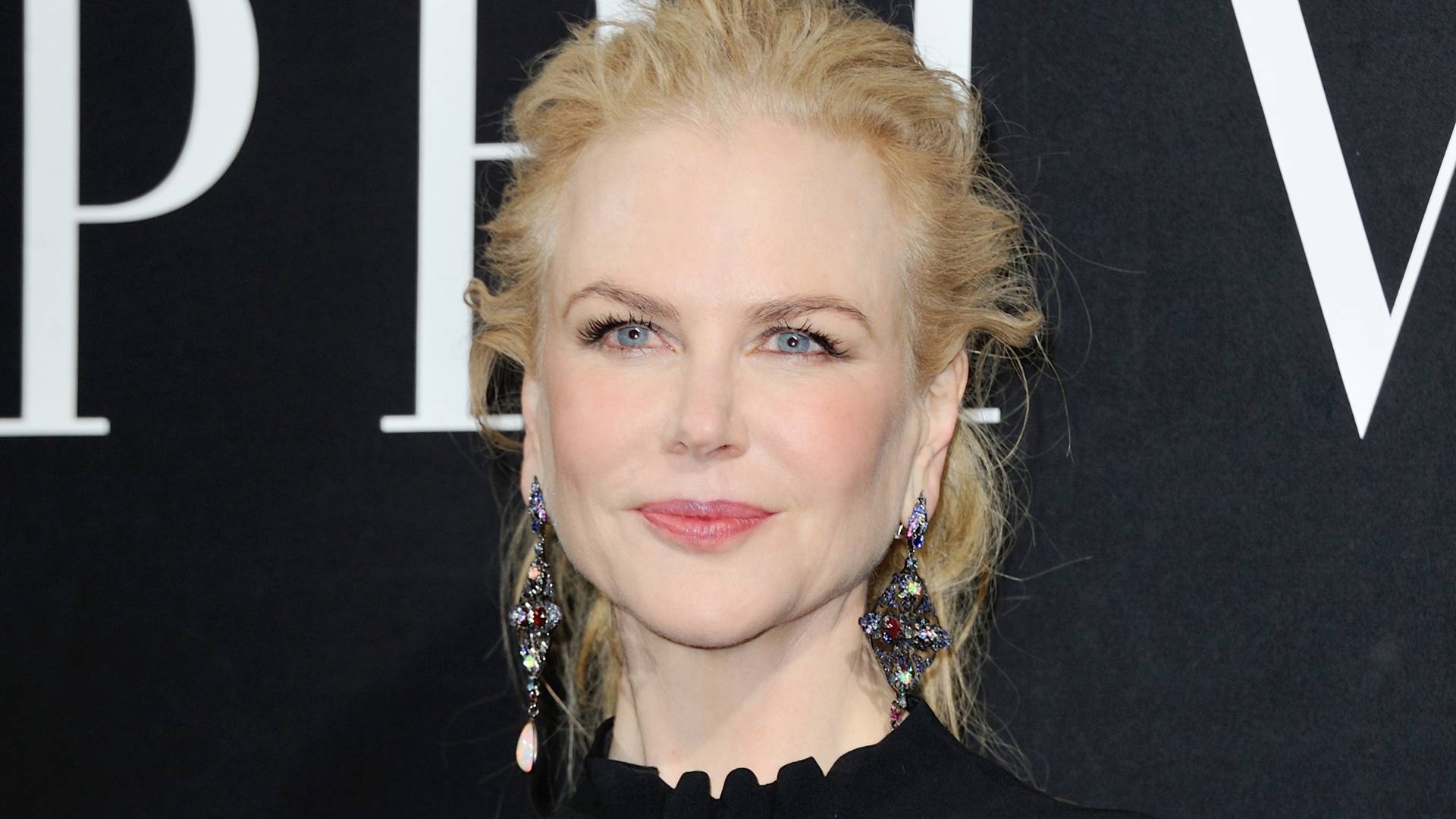 Napi szexi: Nicole Kidman újra vörösen hódít