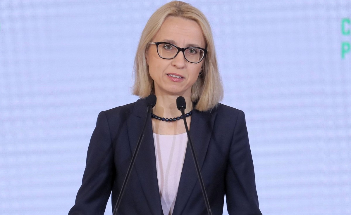 CIT, kilometrówka, amortyzacja auta... Czerwińska dla "DGP": Uproszczenia dla wszystkich podatników