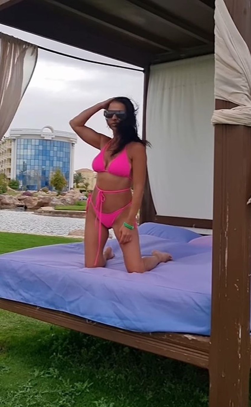 Tina Ivanović u kupaćem kostimu