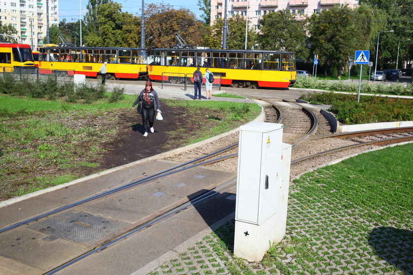 Fuszerka na pętli tramwajowej na Mokotowie