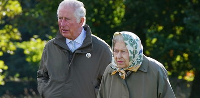 Brytyjczycy zaniepokojeni stanem zdrowia Elżbiety II. Ostatnio spotkała się z księciem Karolem, który ma koronawirusa!