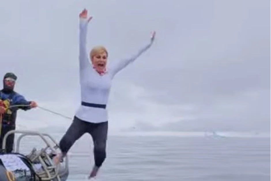 Kolinda Grabar Kitarović skače u ledeno more