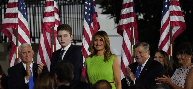 "Po kim on to ma?" Internauci komentują wygląd 14-letniego Barona Trumpa