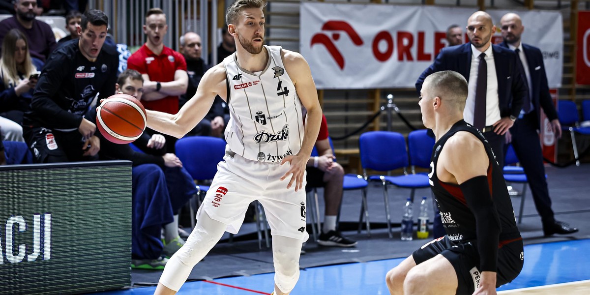 Mateusz Szlachetka, koszykarz Dzików Warszawa  i reprezentacji Polski w koszykówce 3x3.