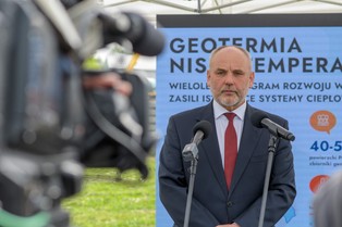 Więcej pieniędzy na energię z głębi Ziemi. Geotermia może być rozwiązaniem dla miejskich ciepłowni [WYWIAD]