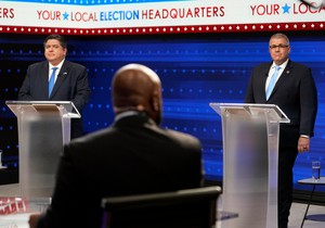 Džej Bi Pricker i Daren Bejli 2022.