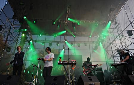 Spektakularny finał OFF Festivalu 2010