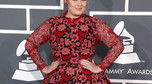 Adele w barokowej sukience