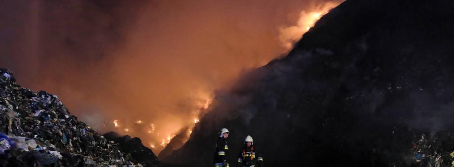 Pożar na sortowni odpadów w Studziankach. 5 czerwca 2019 r.