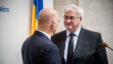 ukraina wzywa inne państwa do bojkotu "ustępstwa wobec rosji i białorusi są błędem"