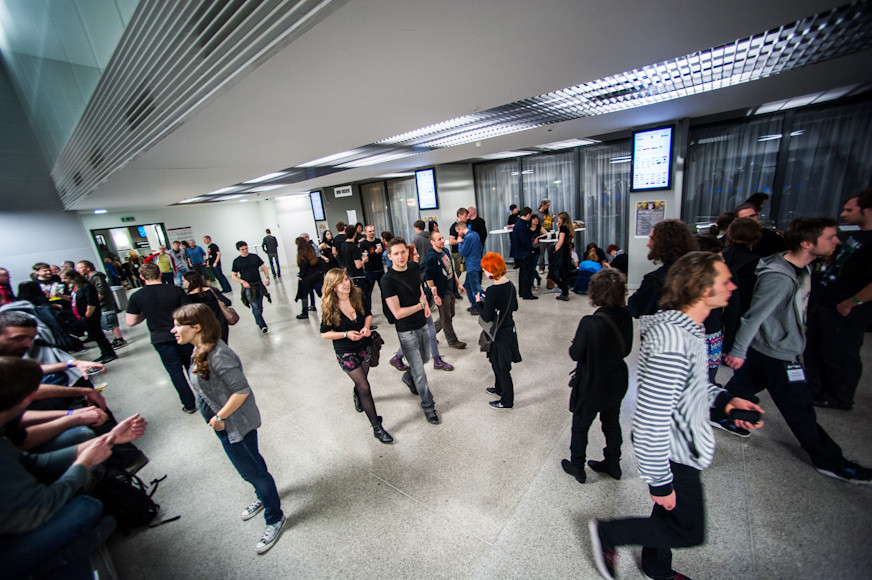 Publiczność na Asymmetry Festival (fot. Monika Stolarska / Onet)