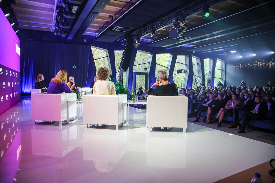 Europejskie Forum Nowych Idei, Panel Przyszłość świata według kobiet