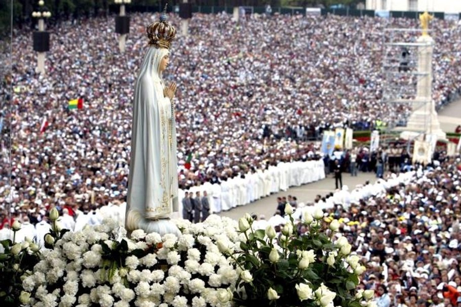 fatima pielgrzymi sanktuarium maryjne matka boska pielgrzymka