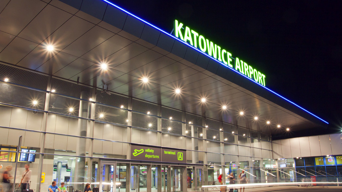 Dziś przed południem w porcie lotniczym Katowice do użytku oddany zostanie przebudowany terminal pasażerski A. Do najstarszego funkcjonującego w Katowice Airport terminalu wrócą procedury związane z odlotami do krajów Non-Schengen.