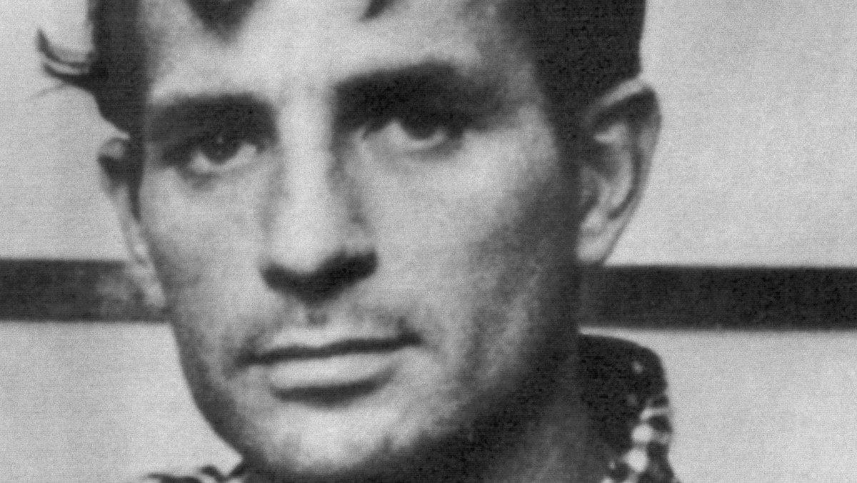 Jack Kerouac rozsławił pokolenie beatników swoją powieścią z "W drodze" z 1957 r. Jego oda do spontanicznego życia i podróży stała się inspiracją dla młodych Amerykanów, którzy zaczęli nosić golfy i słuchać bebopu.