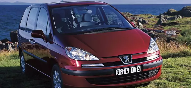 Peugeot 807 –  imponująco przestronny "francuz"