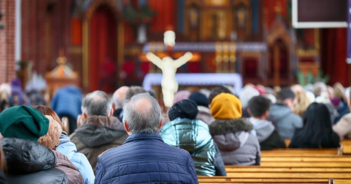 Czy trzeba iść do kościoła w Wielkanoc? Jak to wygląda w praktyce