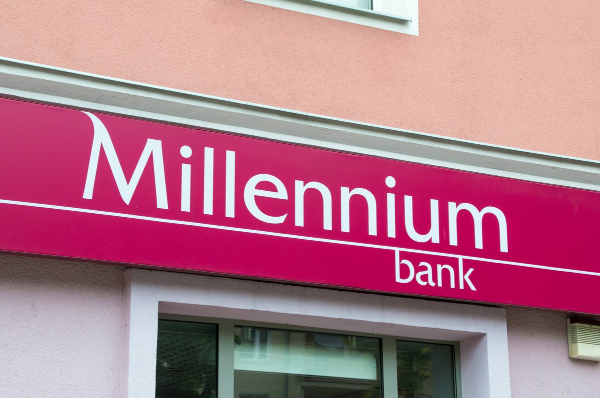Bank Millennium z pilnym apelem do klientów. Oszuści obrali za cel konkretną grupę