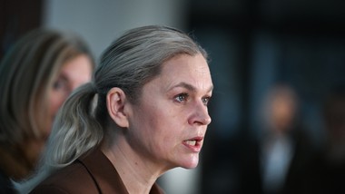 takie zakazy dla uczniów chce wprowadzić men. jest pierwsza reakcja