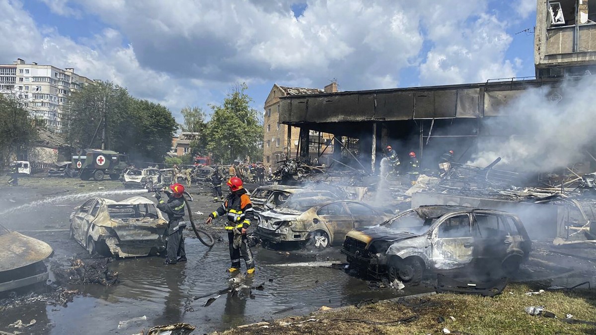 Bitwa o Donbas. Rosjanie opracowują nowe taktyki. Brutalny terror