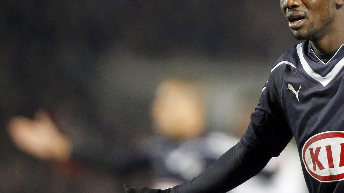 Jak donoszą francuskie media, przedstawiciele Manchesteru City rozpoczęli negocjacje z Girondins Bordeaux w sprawie pozyskania defensywnego pomocnika zespołu ze Stade Chaban-Delmas, Alou Diarry.