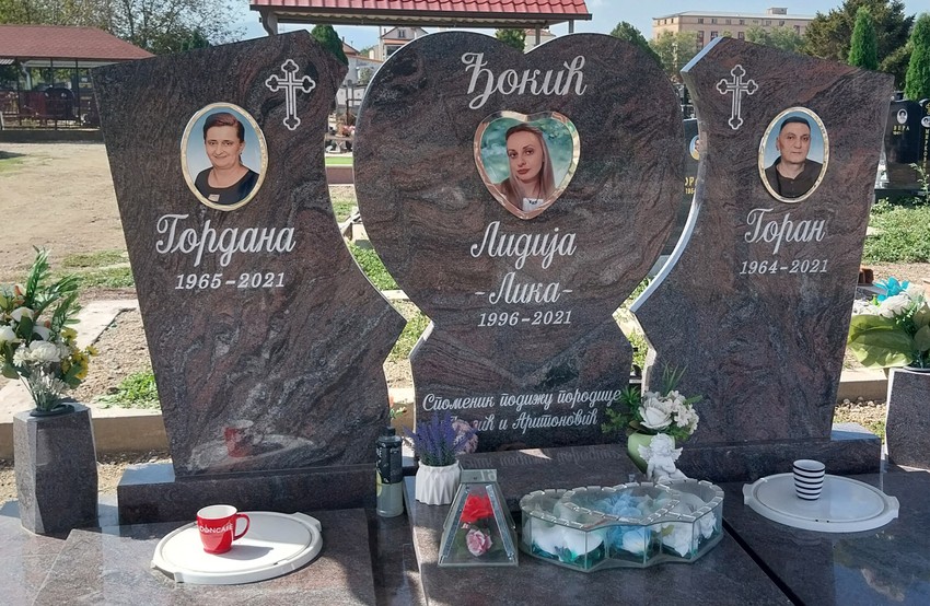 Goran Gordana i Lidija Đokić sahranjeni u porodičnoj grobnici