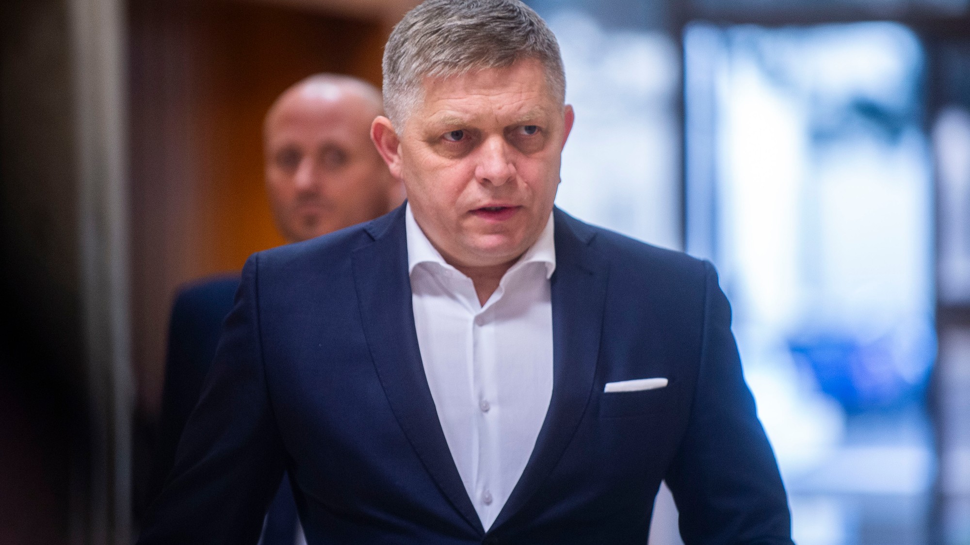 Predseda vlády SR Robert Fico (Smer-SD).