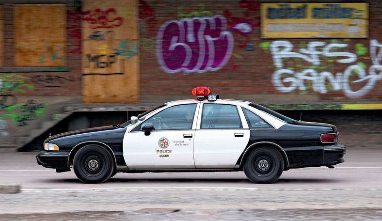 Chevrolet Caprice Police Car 9C1 - postrach bandytów