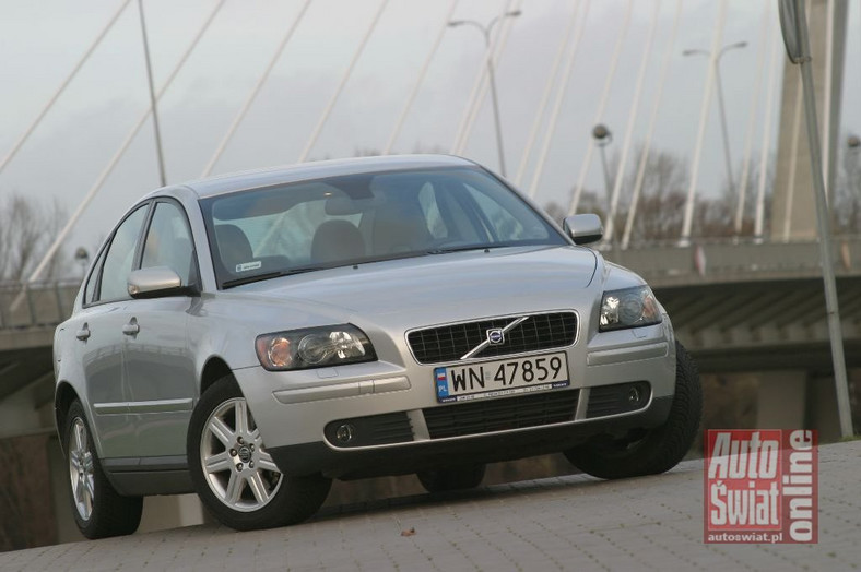 Volvo S40