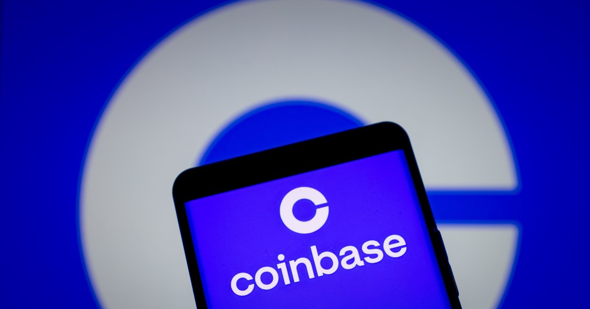 Brooklyn man, 23, is charged in $15 million Coinbase 'customer-care ...