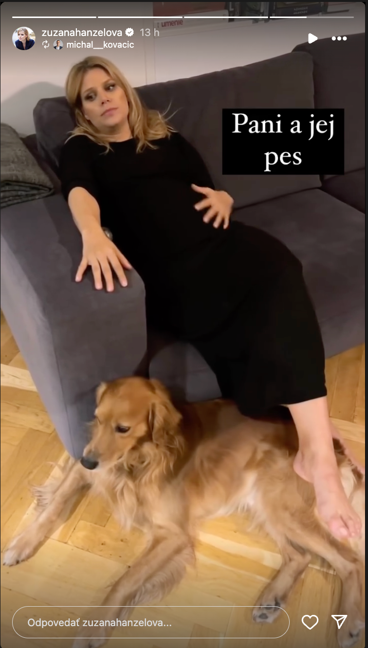 Novinárka Zuzana Kovačič Hanzelová s tehotenským bruškom.