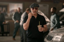 Wyczekiwana komedia akcji w streamingu. "Jazda bez trzymanki"