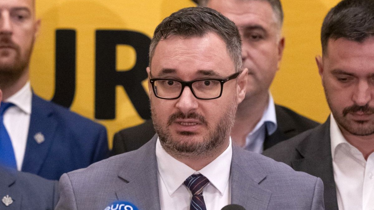 Dan Tanasă (AUR) a fost trimis în judecată, acuzat că a incitat la ură sau discriminare împotriva muncitorilor străini. Reacția partidului lui George Simion