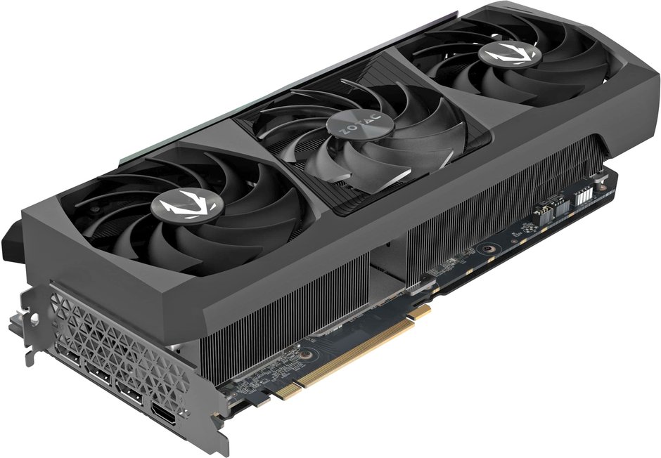 Zotac GeForce RTX 3090 Ti AMP Extreme Holo – układ chłodzenia jest bardzo rozbudowany, a karta zajmuje 3 sloty