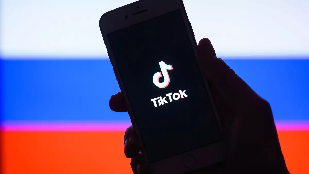 Rosja rozsiewała antyukraińską propagandę na TikToku
