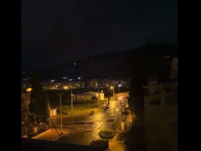 Fenomen na nebu iznad Turske za vreme zemljotresa 