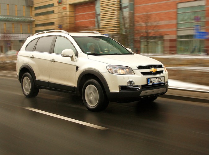Chevrolet captiva z dwulitrowym 150-konnym turbodieslem
