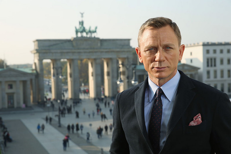 Daniel Craig