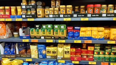 biedronka zaczyna rok od promocji kawy. taniej o 60 proc.