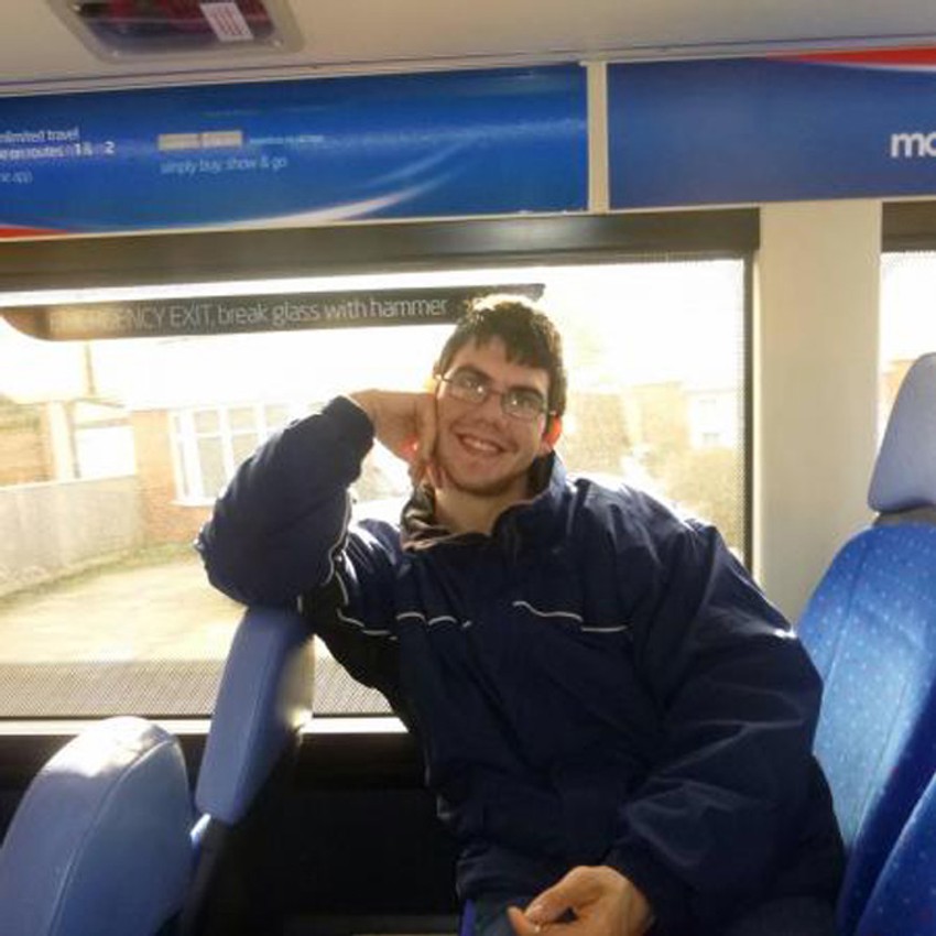 Žrtva Filip Nikolson (22)