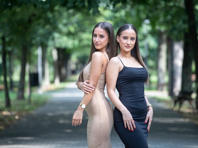 Bliznakinje Ana i Iva Ivanov