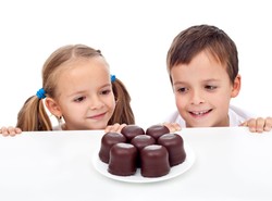 Pomyłowe triki, które pomogą wyeliminować słodycze z diety dziecka