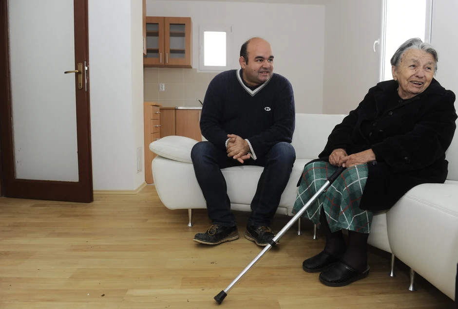 Zajedničko useljenje: Marija sa sa bratancem Srđanom