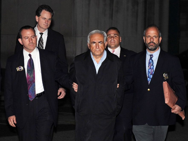 Adwokaci Strauss-Kahna szukają haków na pokojówkę